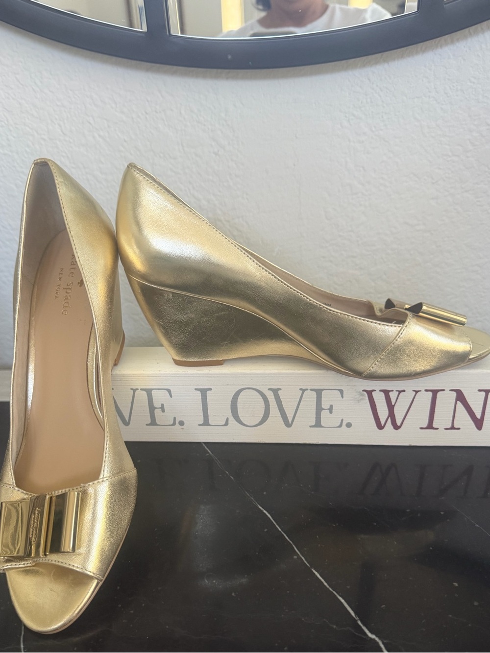 Kate Spade Candace Gold Wedge Heels - Size 9 (GUC/FUC Read Description) - Picture 2 of 9